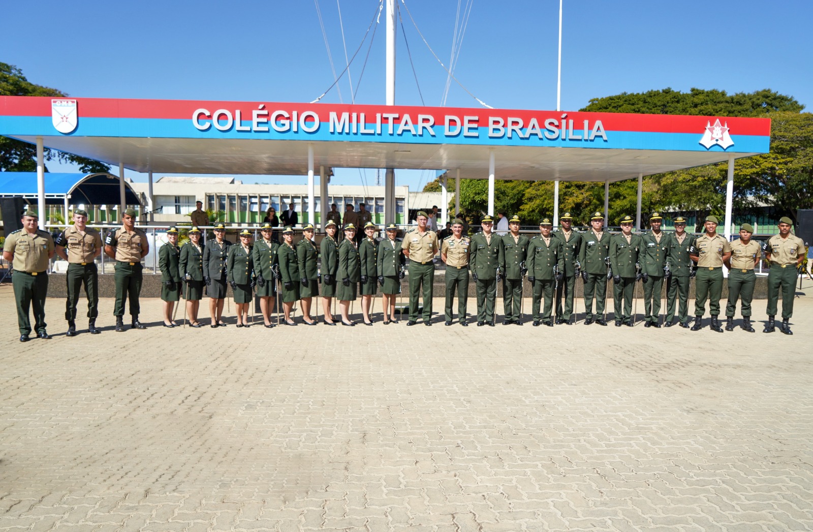 Colégio Militar de Brasília promove mostra de ciência após isolamento